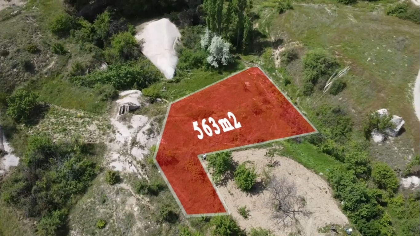 Remax'dan Ayvalı'da 563 m2 Arazi